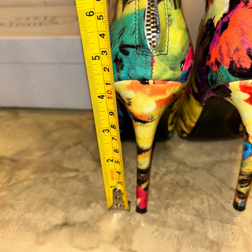 Steve Madden Multicolor Patent Gladiator (US 8.5) - Picture 6 of 9